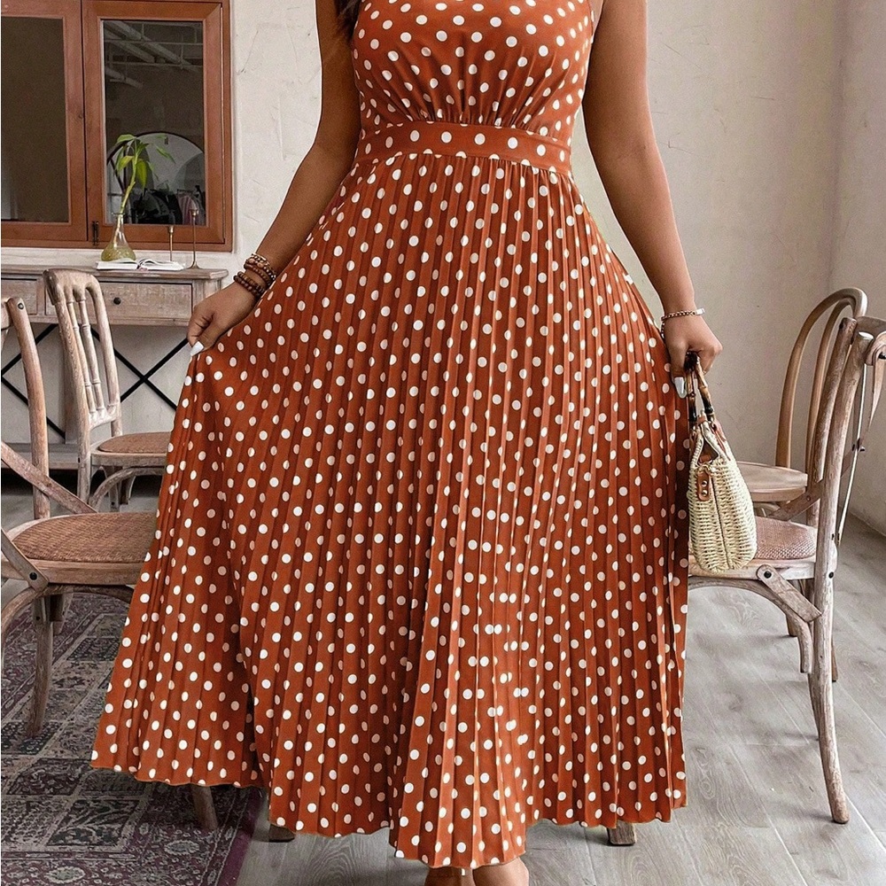 Polka Dot Pleated Midi Dress